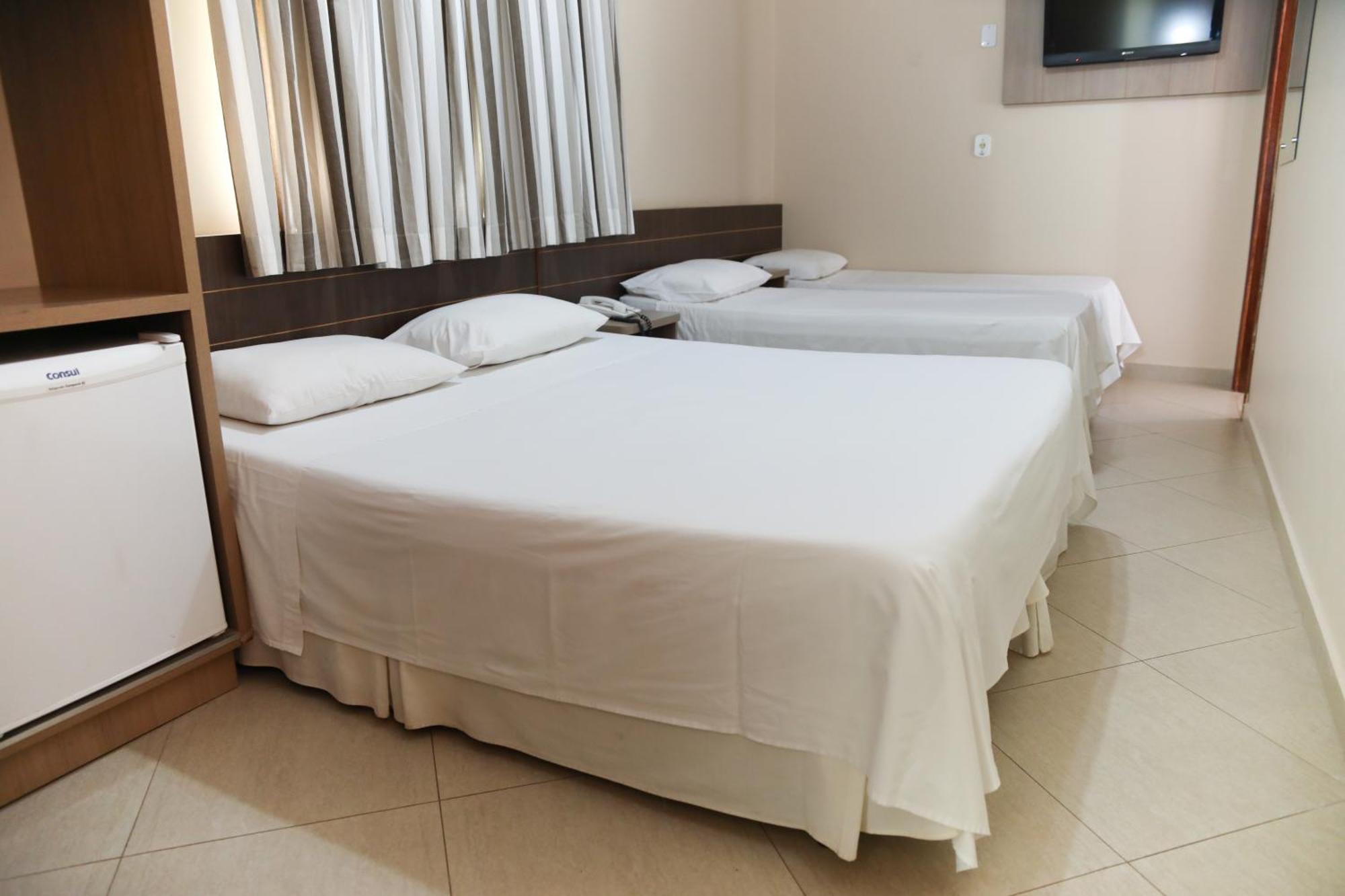 Hotel Villa Canoas Foz do Iguaçu Exteriör bild