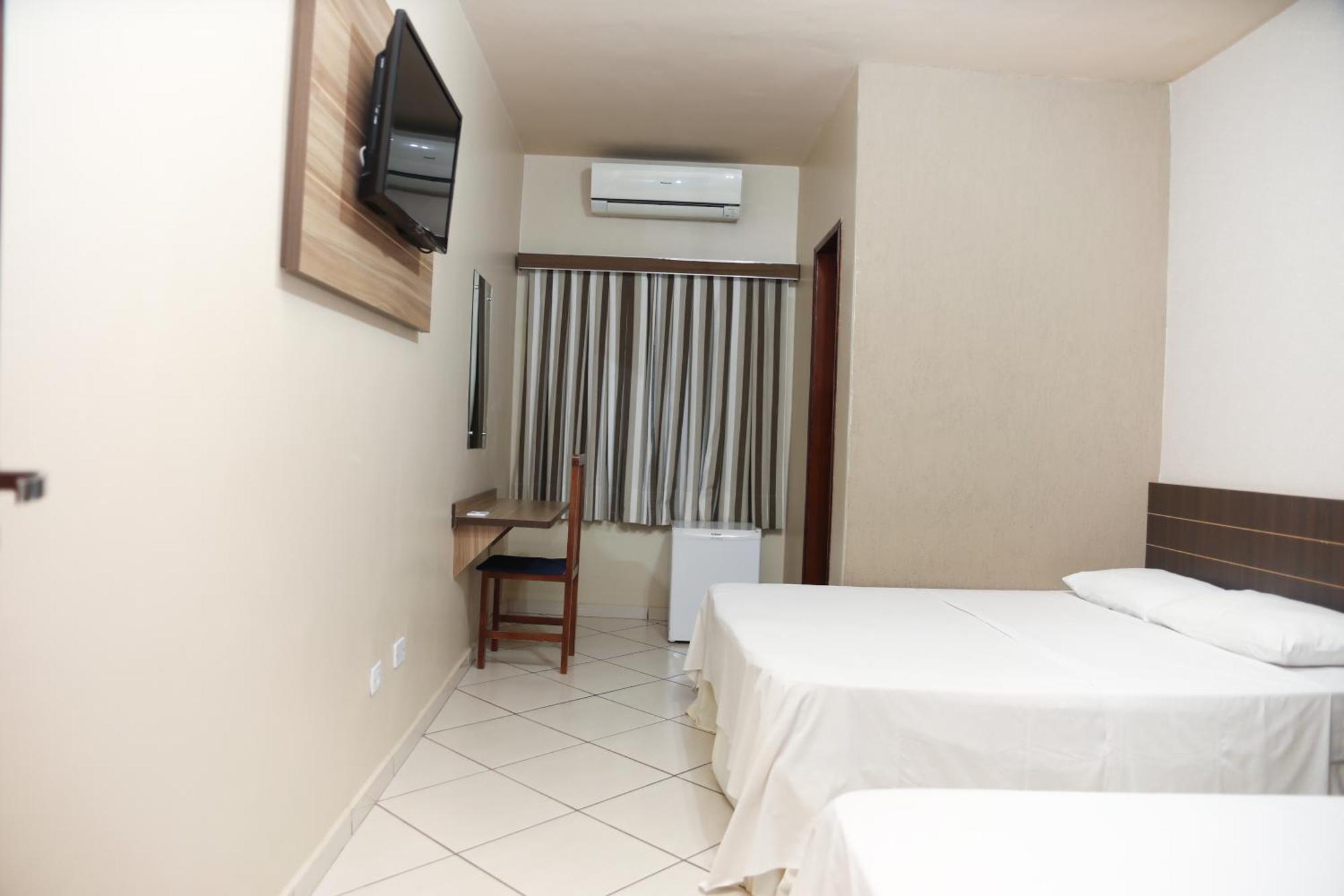 Hotel Villa Canoas Foz do Iguaçu Exteriör bild