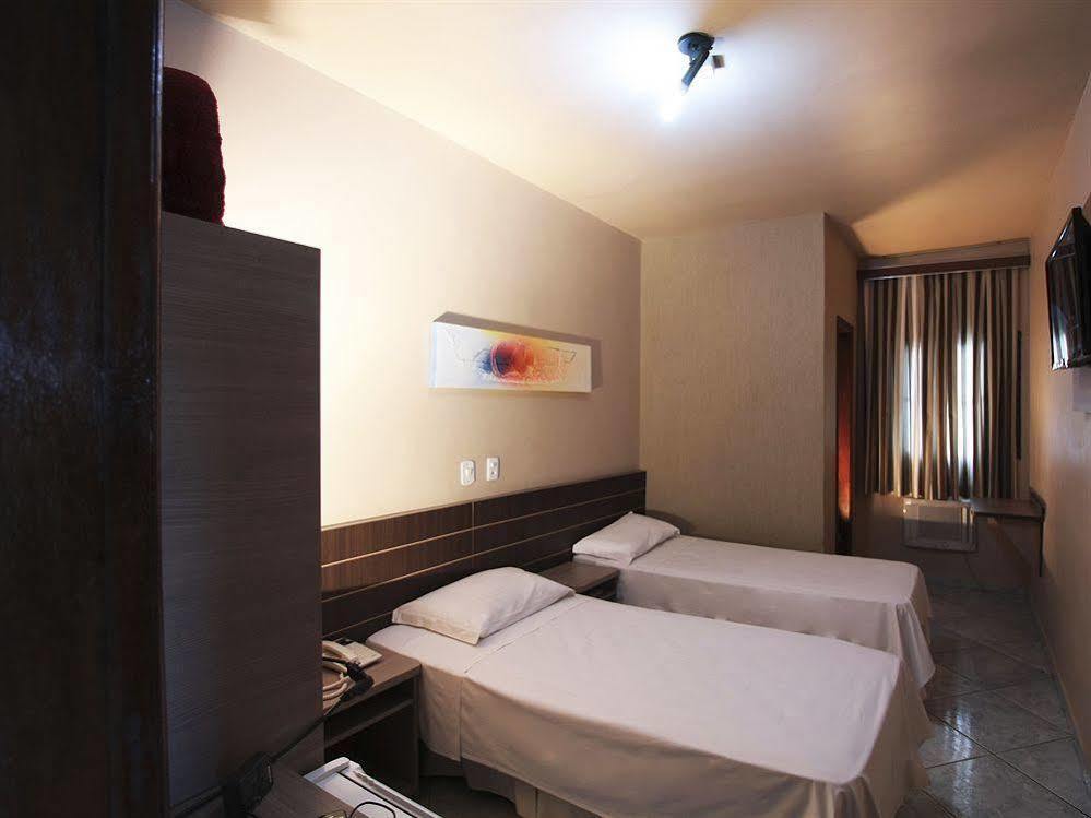 Hotel Villa Canoas Foz do Iguaçu Exteriör bild